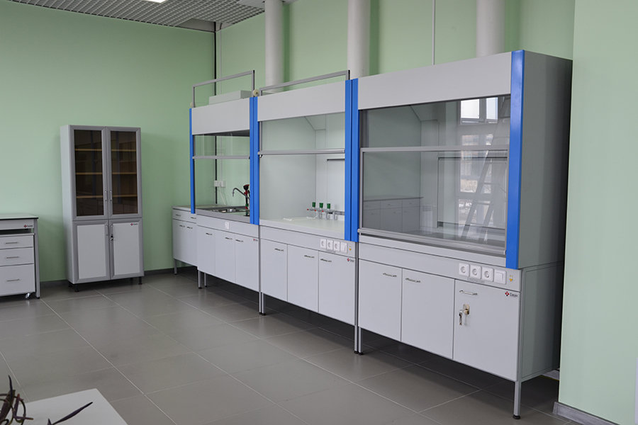 Лабораторный шкаф вытяжной профильный ШВ-202НОО заказать с доставкой